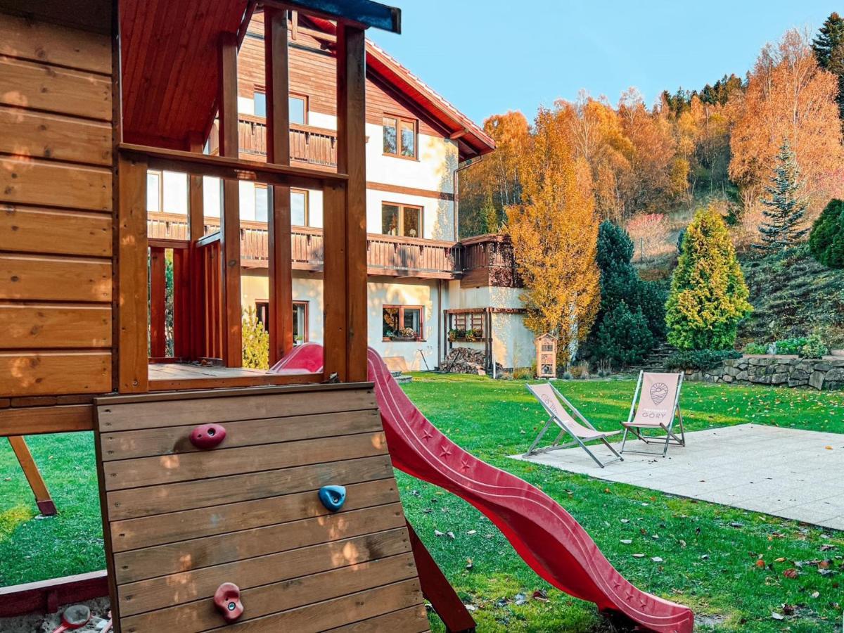 Bed and Breakfast Przystanek Gory Щирк Экстерьер фото
