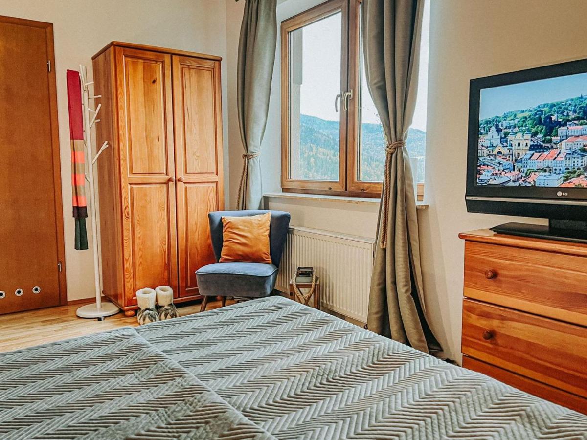 Bed and Breakfast Przystanek Gory Щирк Экстерьер фото