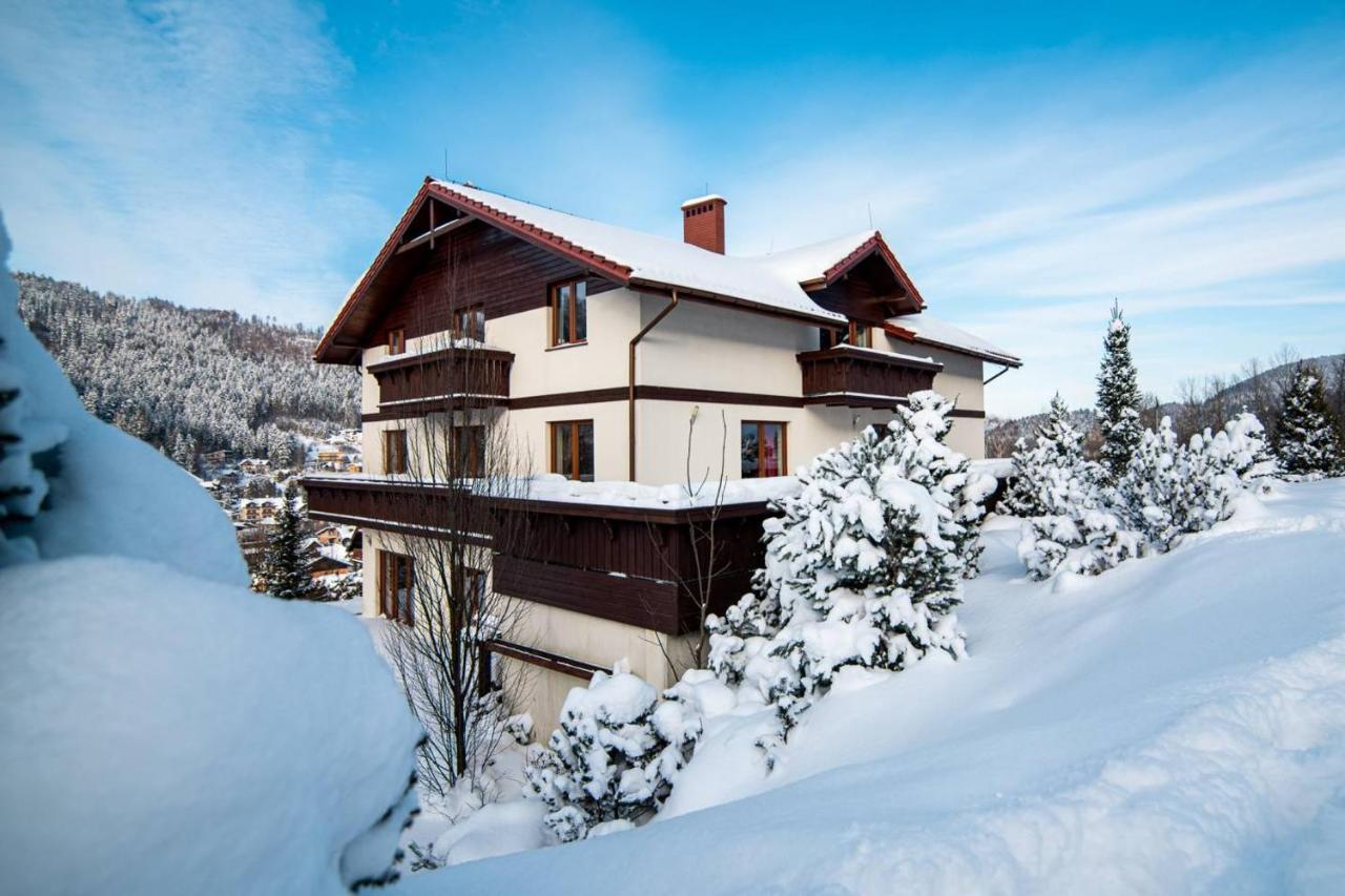 Bed and Breakfast Przystanek Gory Щирк Экстерьер фото