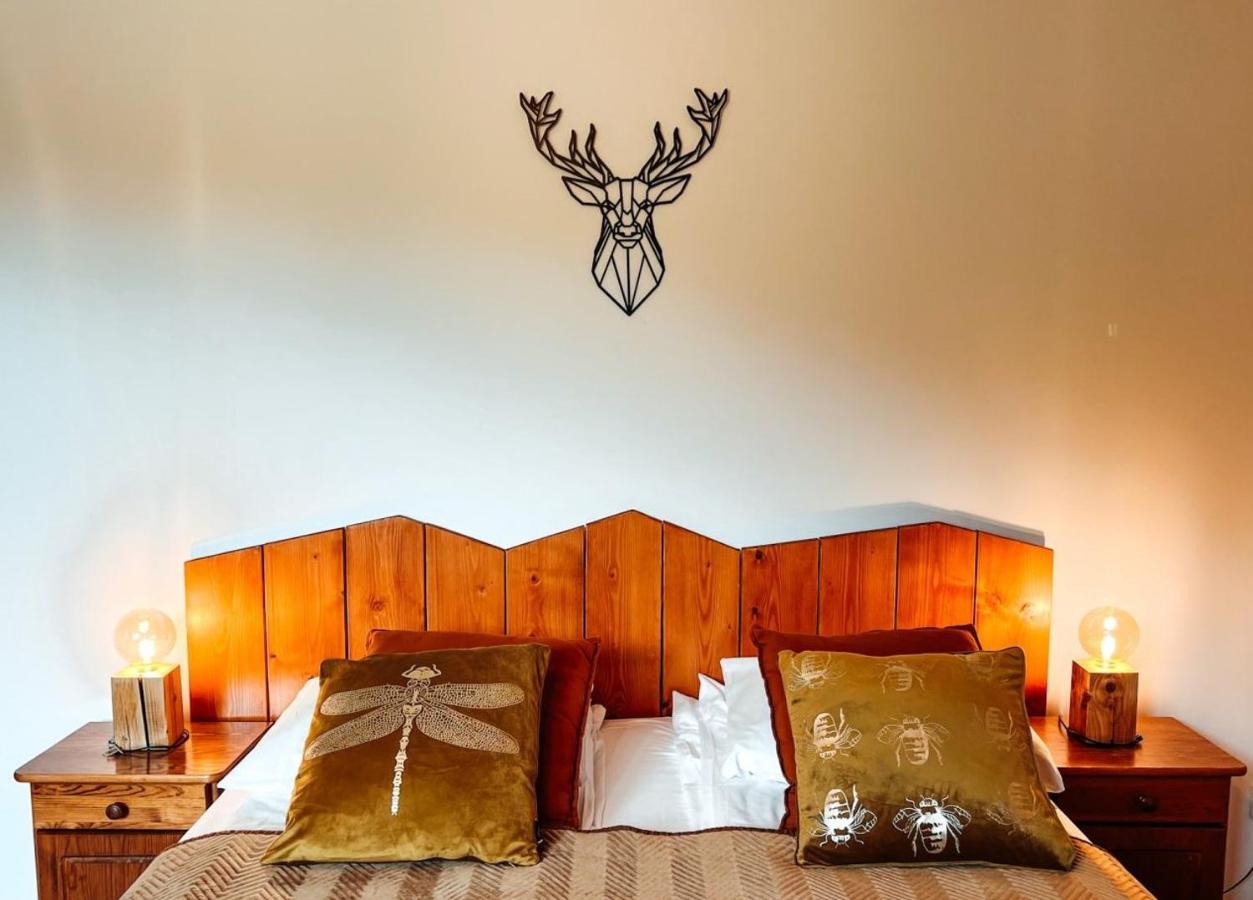 Bed and Breakfast Przystanek Gory Щирк Экстерьер фото